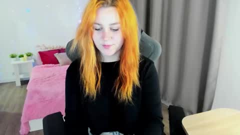 Snapshot of alicewinchesterr chatting on October 2025 03:10:02 PM Alice online show from October 2025 03:10:02 PM