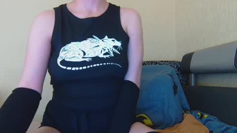 AliceWoolfy online show from May 2026 11:10:02 PM