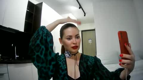 Snapshot of alicexfresh chatting on March 2025 02:21:02 PM AlicexFresh online show from March 2025 02:21:02 PM
