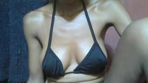 Snapshot of alicia253177 chatting on February 2025 03:40:01 AM alicia253177 online show from February 2025 03:40:01 AM