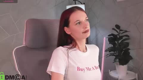 Alicia Adams online show from March 2026 09:03:02 AM