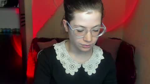 Snapshot of alicia_folow chatting on January 2025 12:26:01 PM Alicia online show from January 2025 12:26:01 PM