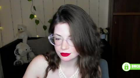 Snapshot of alicia_folow chatting on February 2025 09:24:01 AM Alicia online show from February 2025 09:24:01 AM