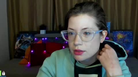 Snapshot of alicia_folow chatting on February 2025 06:21:01 PM Alicia online show from February 2025 06:21:01 PM