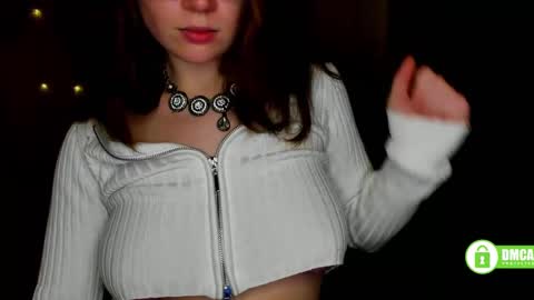 Snapshot of alicia_folow chatting on February 2025 12:36:01 PM Alicia online show from February 2025 12:36:01 PM