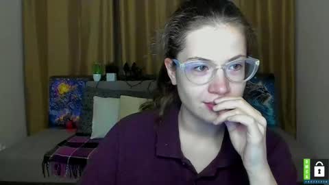 Snapshot of alicia_folow chatting on October 2025 05:23:02 PM Alicia online show from October 2025 05:23:02 PM