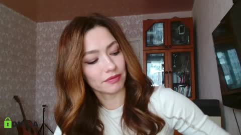 Alicia online show from December 2024 06:44:01 AM