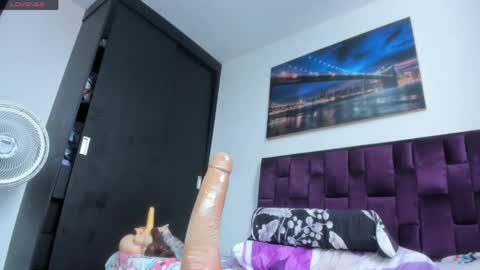 alicia_whittee online show from May 2026 02:45:01 PM
