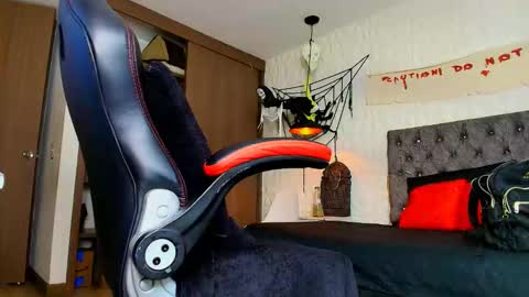 Ali online show from October 2025 11:44:02 AM