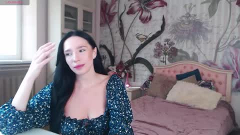 Snapshot of aliciabow chatting on September 2025 12:40:01 PM Veronica online show from September 2025 12:40:01 PM