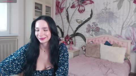 Snapshot of aliciabow chatting on September 2025 01:15:01 PM Veronica online show from September 2025 01:15:01 PM