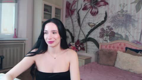 Snapshot of aliciabow chatting on September 2025 01:05:02 PM Veronica online show from September 2025 01:05:02 PM