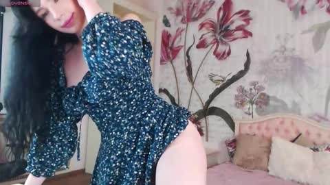 Snapshot of aliciabow chatting on October 2025 01:59:02 PM Veronica online show from October 2025 01:59:02 PM