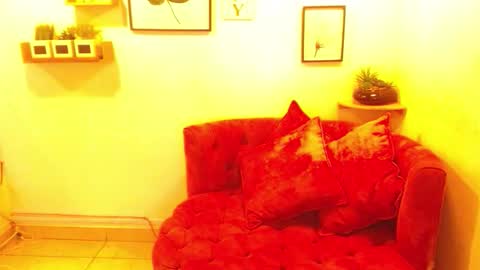 aliciacute    online show from February 2026 07:17:02 PM