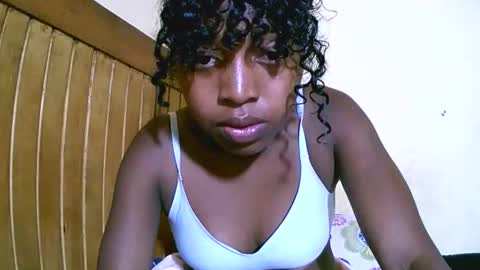 Snapshot of alicianah chatting on November 2025 08:36:02 AM alicianah online show from November 2025 08:36:02 AM