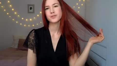 Snapshot of alicianoveli chatting on April 2026 08:19:02 AM alicianoveli online show from April 2026 08:19:02 AM