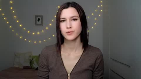 Snapshot of alicianoveli chatting on May 2026 05:10:02 PM alicianoveli online show from May 2026 05:10:02 PM