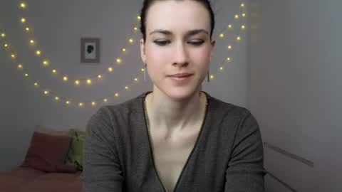 Snapshot of alicianoveli chatting on June 2026 03:39:02 PM alicianoveli online show from June 2026 03:39:02 PM