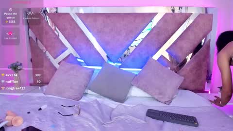 Ali Diaz online show from October 2025 08:09:02 PM