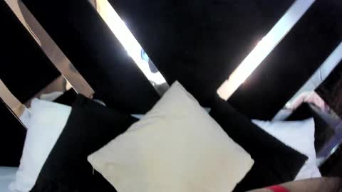 Ali Diaz online show from December 2025 07:32:01 PM