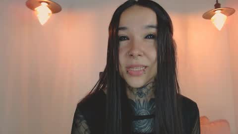 Snapshot of alien_eyes09 chatting on May 2026 01:47:02 AM online show from May 2026 01:47:02 AM