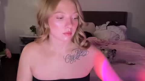 spaceprincess online show from April 2026 01:45:01 AM