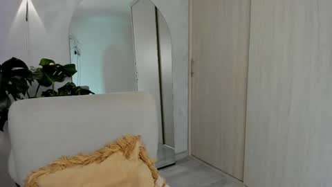 Snapshot of aliessiarose1 chatting on May 2026 11:07:01 AM Ali online show from May 2026 11:07:01 AM