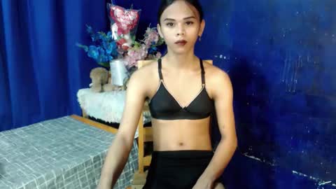 aliexagrey online show from October 2025 05:44:02 AM