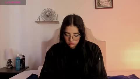 Snapshot of aliice_walker_ chatting on January 2025 01:35:01 PM aliice_walker_ online show from January 2025 01:35:01 PM