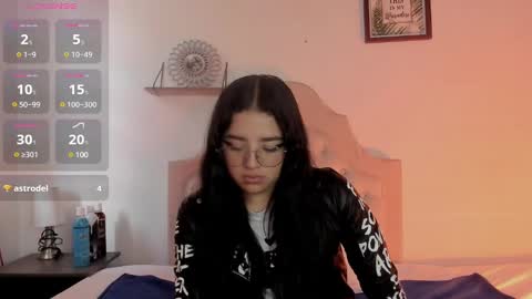 Snapshot of aliice_walker_ chatting on January 2025 05:58:02 PM aliice_walker_ online show from January 2025 05:58:02 PM