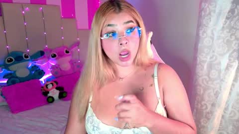 Snapshot of aliice_wonderland_ chatting on October 2025 04:55:01 AM Aliice Brown online show from October 2025 04:55:01 AM