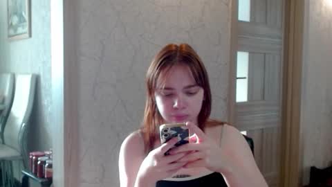 Snapshot of aliiice_stone chatting on September 2025 02:06:02 PM Alice online show from September 2025 02:06:02 PM