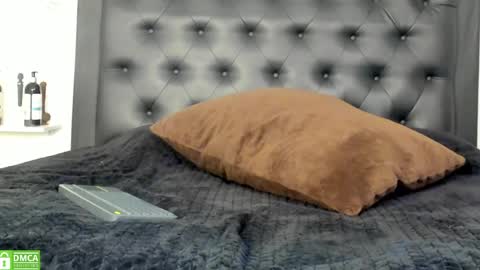 Snapshot of alika_jonhson_ chatting on April 2026 01:14:01 AM alika_jonhson_ online show from April 2026 01:14:01 AM