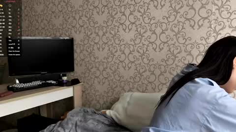 Milana online show from April 2026 07:09:01 AM