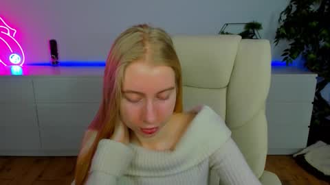 Alina online show from February 2026 07:04:02 AM