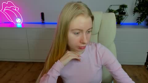 Alina online show from February 2026 06:33:02 AM