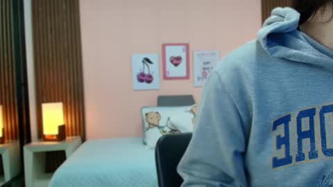 Alina online show from May 2026 02:12:01 PM