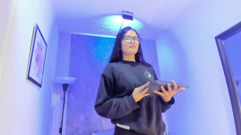 alina online show from May 2026 12:10:01 PM