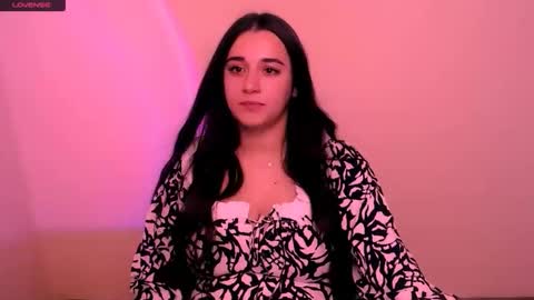 Alina online show from November 2025 09:09:01 AM