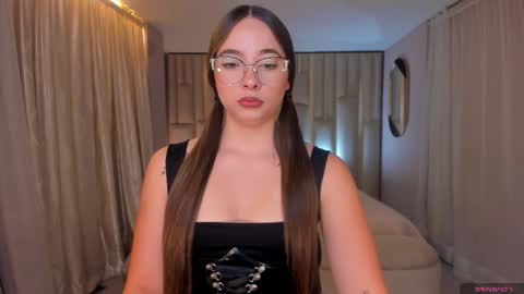 Snapshot of alinakravitz_ chatting on September 2025 11:26:02 AM alinakravitz_ online show from September 2025 11:26:02 AM