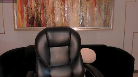 Snapshot of alinakravitz_ chatting on October 2025 11:27:02 AM alinakravitz_ online show from October 2025 11:27:02 AM