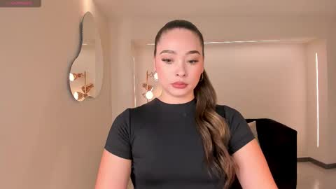 alinakravitz_ online show from March 2026 12:23:01 PM