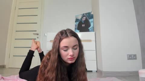 Alina online show from May 2026 10:22:01 AM