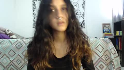 Snapshot of alinawoolf_ chatting on December 2024 04:38:02 PM Ali online show from December 2024 04:38:02 PM