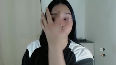 Snapshot of alisa_kiss_ chatting on February 2026 07:43:01 PM Shanti xhey online show from February 2026 07:43:01 PM