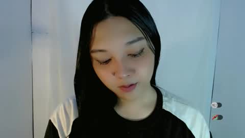 Snapshot of alisa_kiss_ chatting on April 2026 08:55:02 PM Shanti xhey online show from April 2026 08:55:02 PM