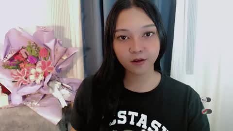 Snapshot of alisa_kiss_ chatting on April 2026 02:04:02 AM Shanti xhey online show from April 2026 02:04:02 AM