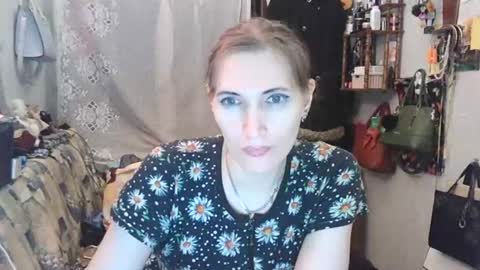 Snapshot of alisa_marta_ chatting on January 2025 09:34:02 PM Alisa  Marta liska  online show from January 2025 09:34:02 PM