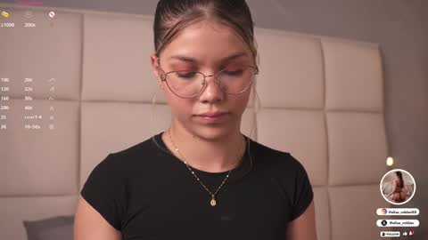 Snapshot of alisa_roldan chatting on March 2025 06:12:01 PM online show from March 2025 06:12:01 PM