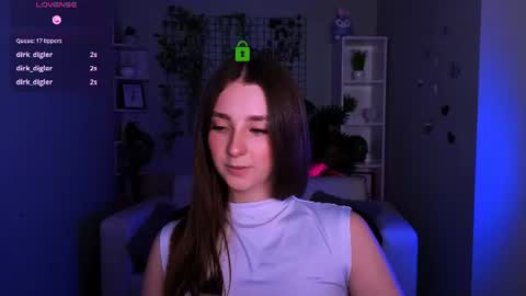 Alisa online show from June 2026 07:18:01 PM